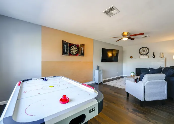 Desert Retreat W/ Pool Near Dtwn & Asu Holiday home Tempe